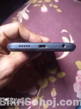 techno  spark 8c